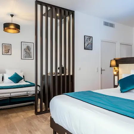 Hotel De France Cdg 4*
